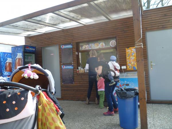 Stánek - Dendrologická zahrada - Průhonice