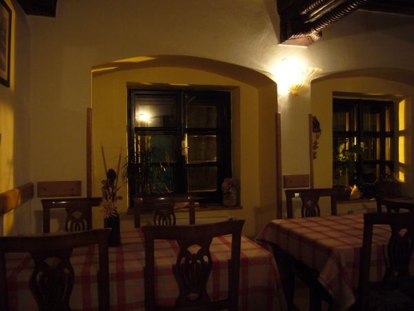Interiér pizzerie Nonna Gina