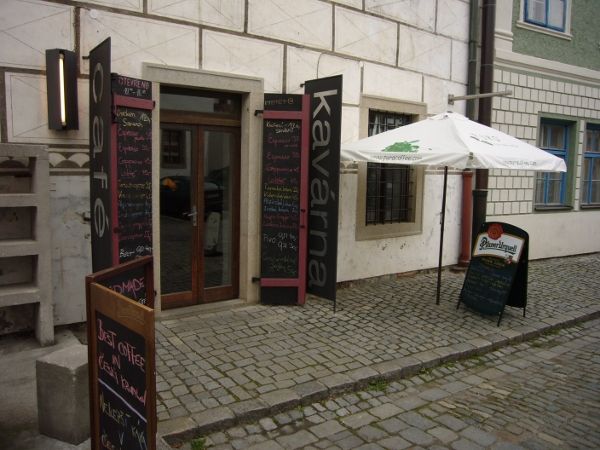 Vchod do Café Egon Schiele