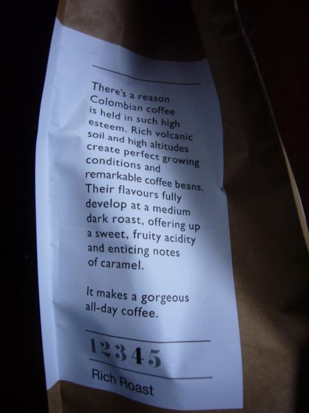 Marks and Spencer - Colombian 4 ground 227g